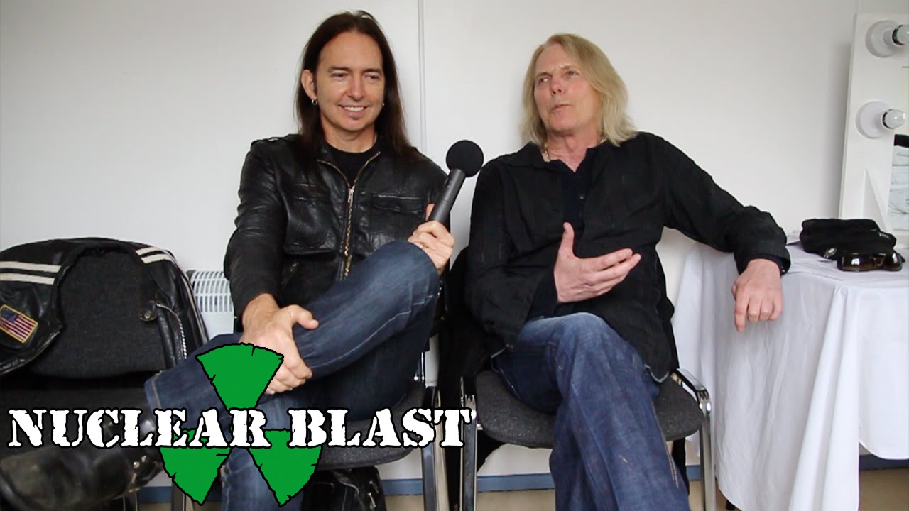 BLACK STAR RIDERS - Damon and Scott on pre-show rituals and getting up onstage (OFFICIAL INTERVIEW)