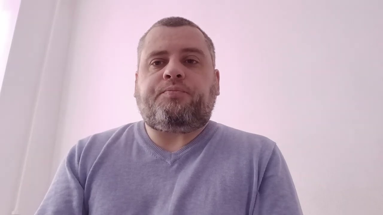 Срачі між українцями в соцмережах. Пуйло має радіти