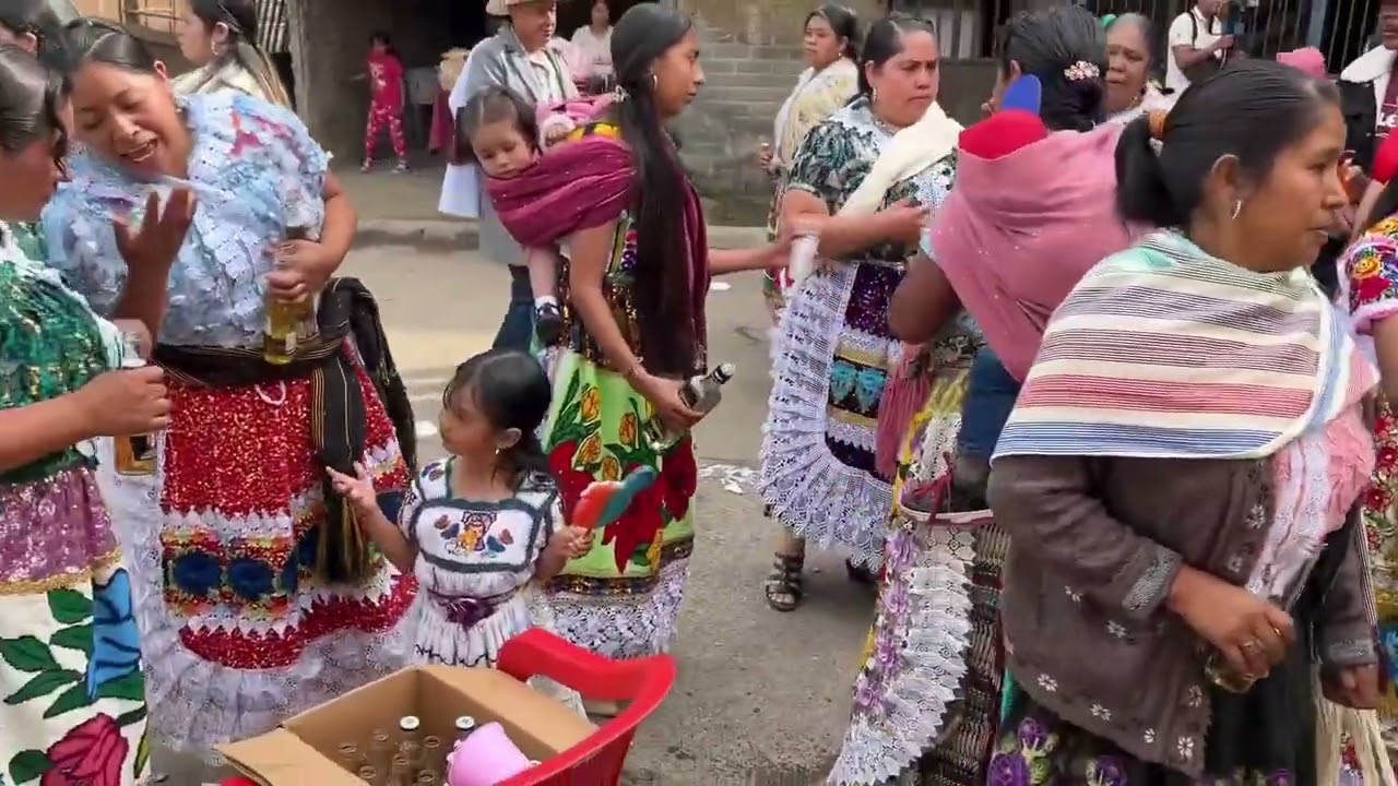 Grupo Estruendo De Capacuaro Pirekua Kuatantaskia Boda Civil 