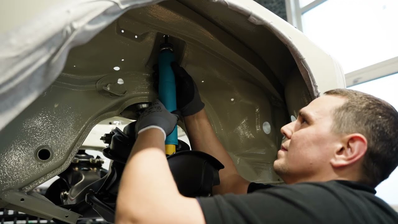 A Restoration Journey – Mercedes-Benz 280 SL Pagoda | From Bare Shell to Perfection