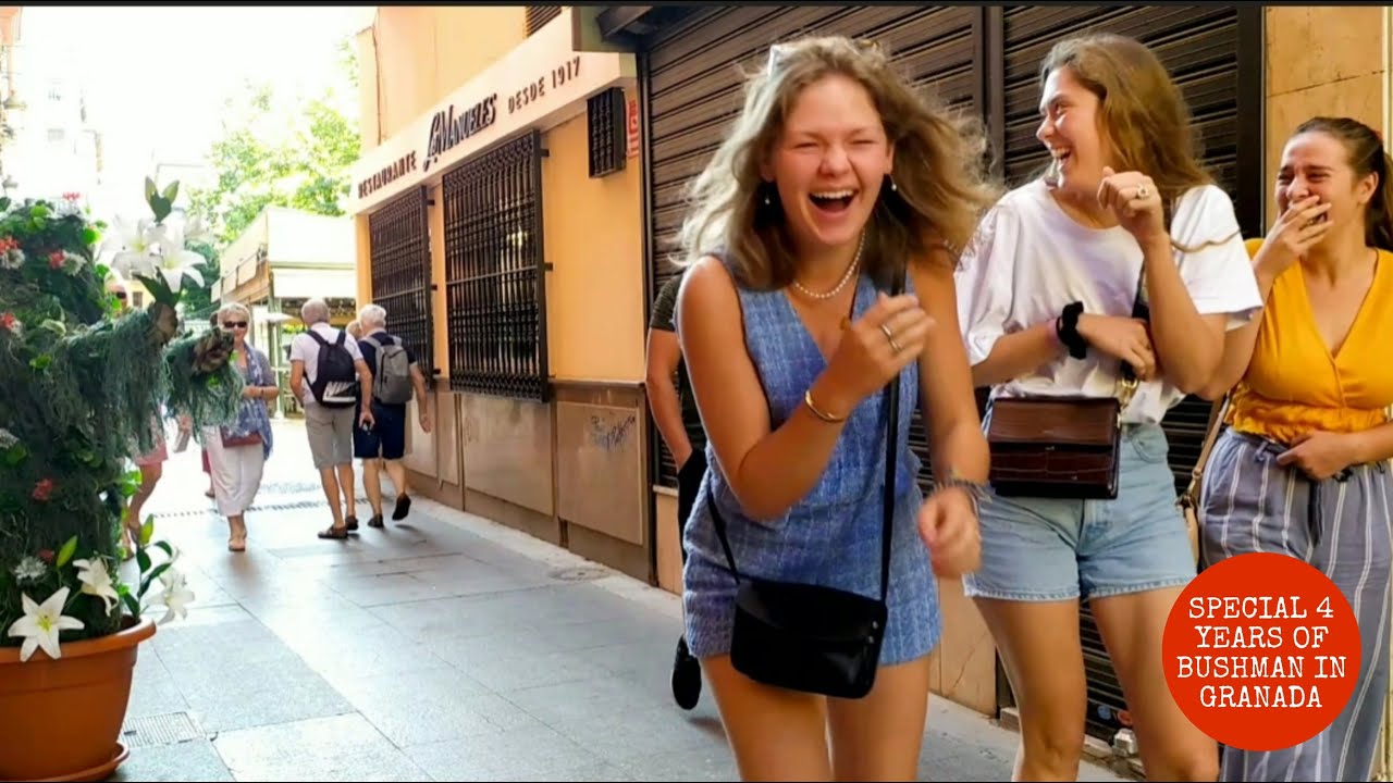 #Bushman_prank in Granada city Part 9. funniest reactions. statue prank