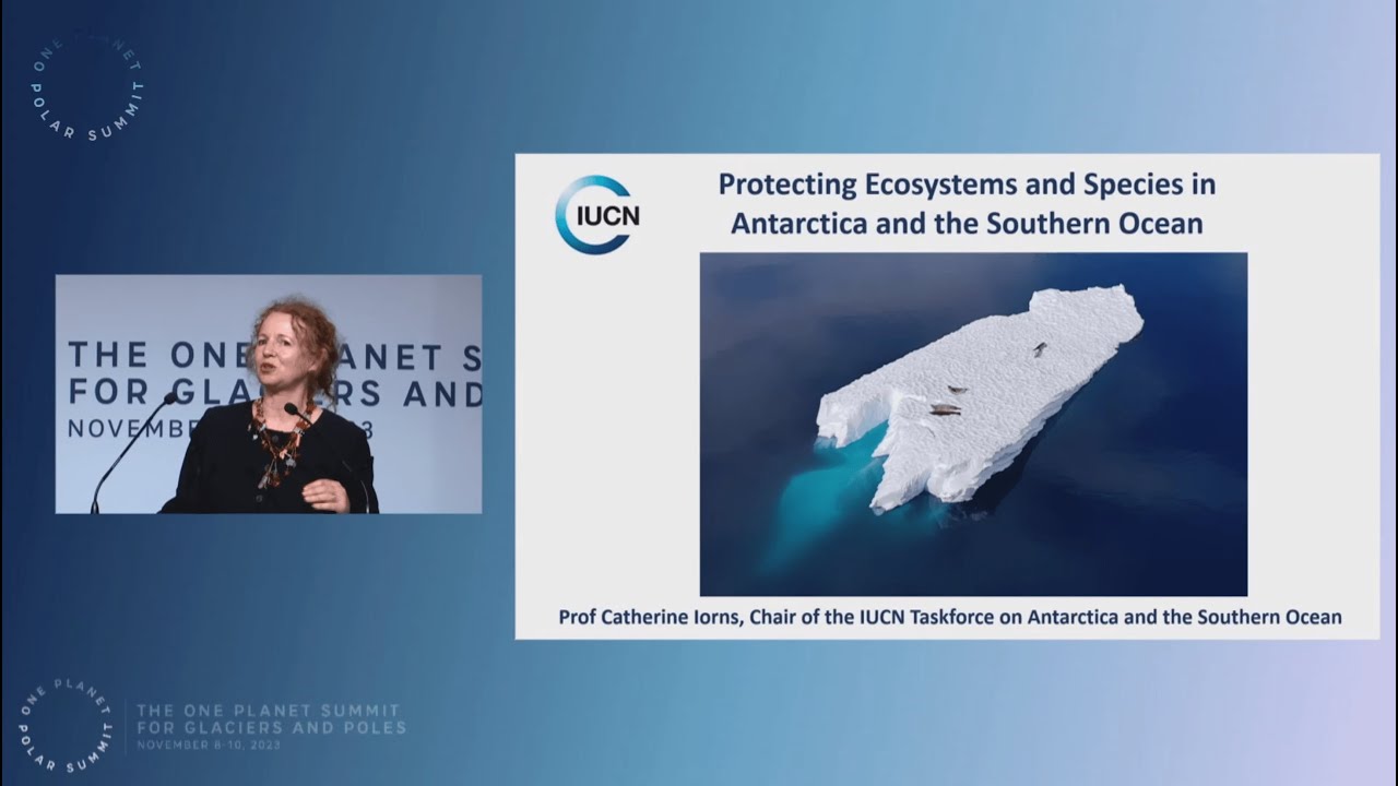 Fauna and flora in poles and glaciers: a crucial biodiversity at risk facing climate warming
