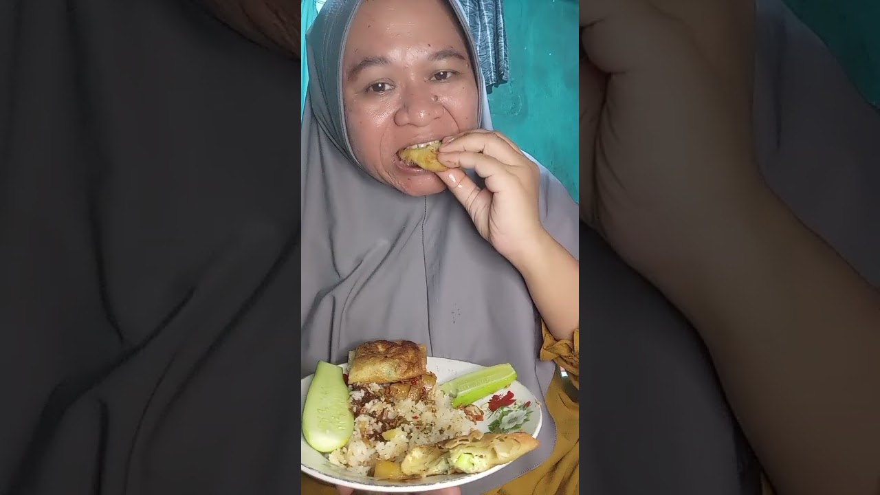 Sambel cumi asin dan martabak telor ‼️
