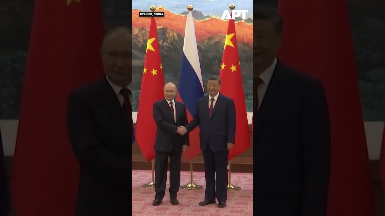 Putin and Xi Display Close Ties During Beijing Photo Opportunity | APT