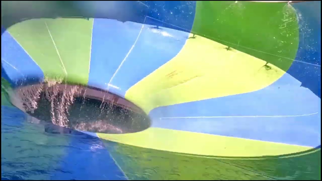 Torbellino atracci&oacute;n acu&aacute;tica EL ROLLO PARQUE ACU&Aacute;TICO #atracciones #juegos #parqueaqu&aacute;tico #rides