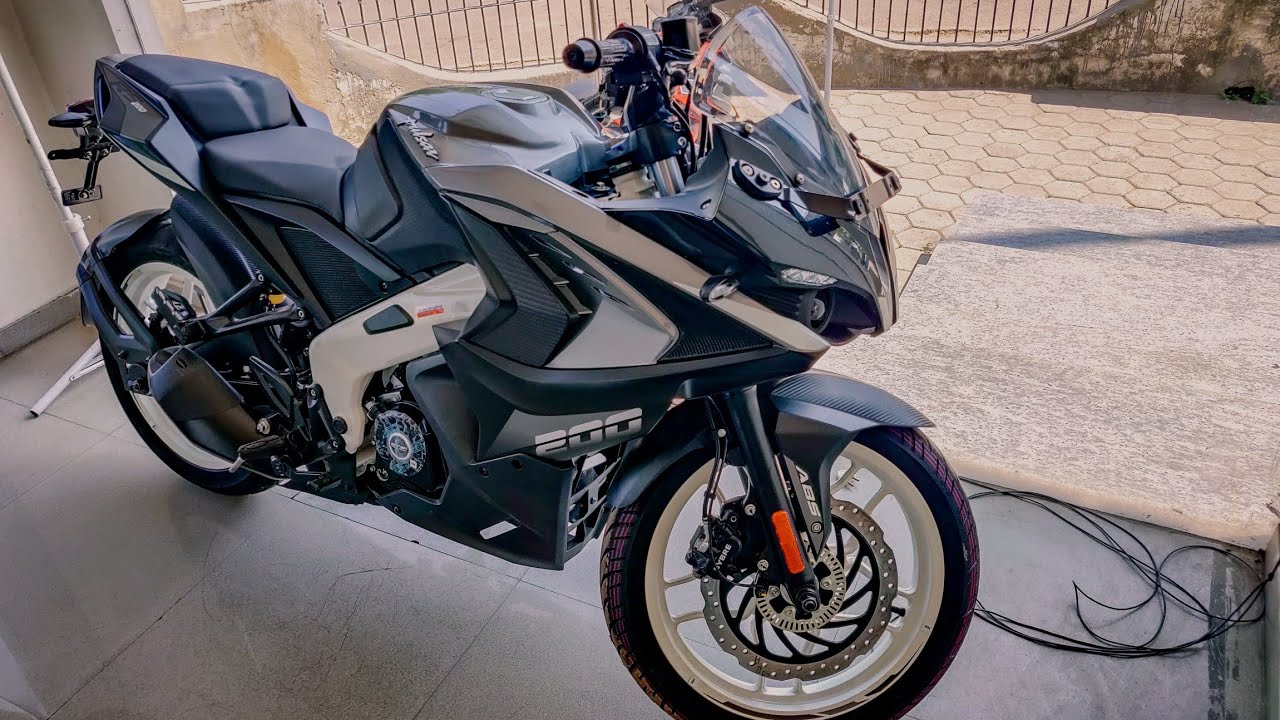 2021 Pulsar RS 200 Full Review