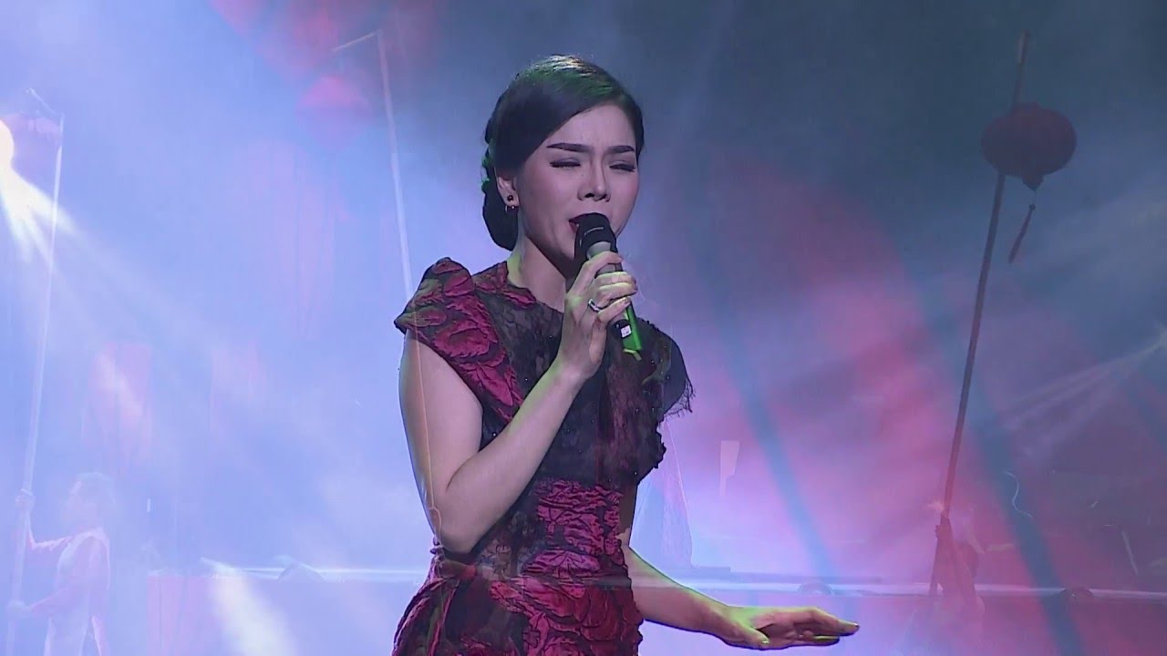 Duyên Phận - Lệ Quyên (LIVE) video by 3production