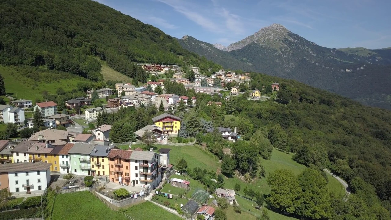 Costa Valle Imagna in 4K
