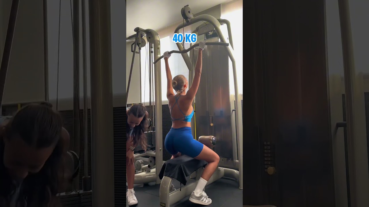 L&rsquo;ultima &egrave; valida?🥹 set FGM04 codice sconto MARTICOPS💙 #gymgirl