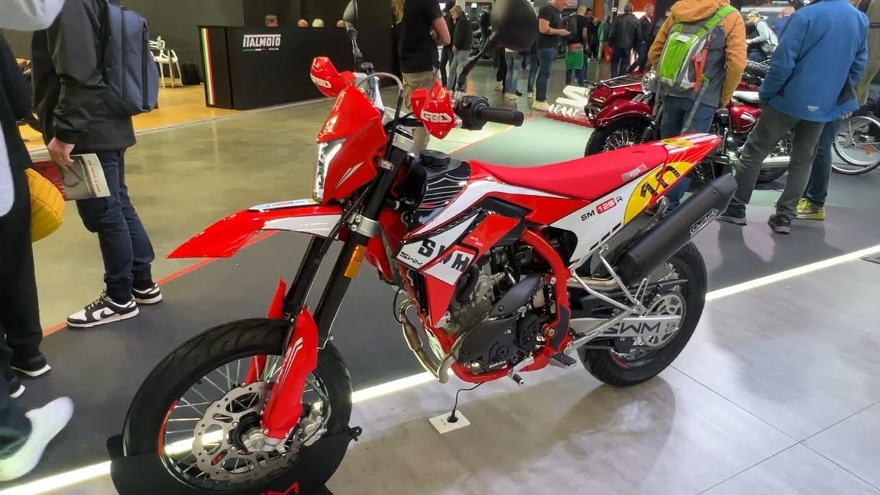 New SWM SM 125 R (2026) &ndash; The Best Value Supermoto? | 15 HP & Sound Walkaround