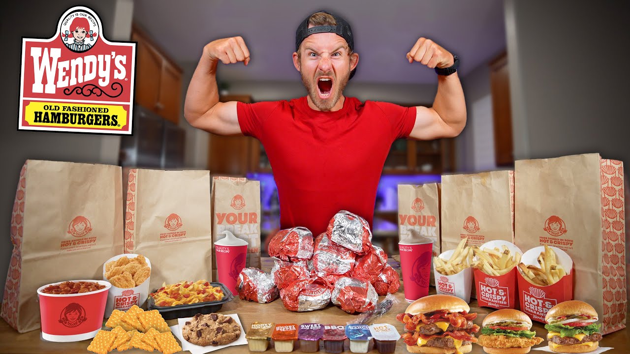 Съедаю ВСЕ БЛЮДА из меню Wendy's!