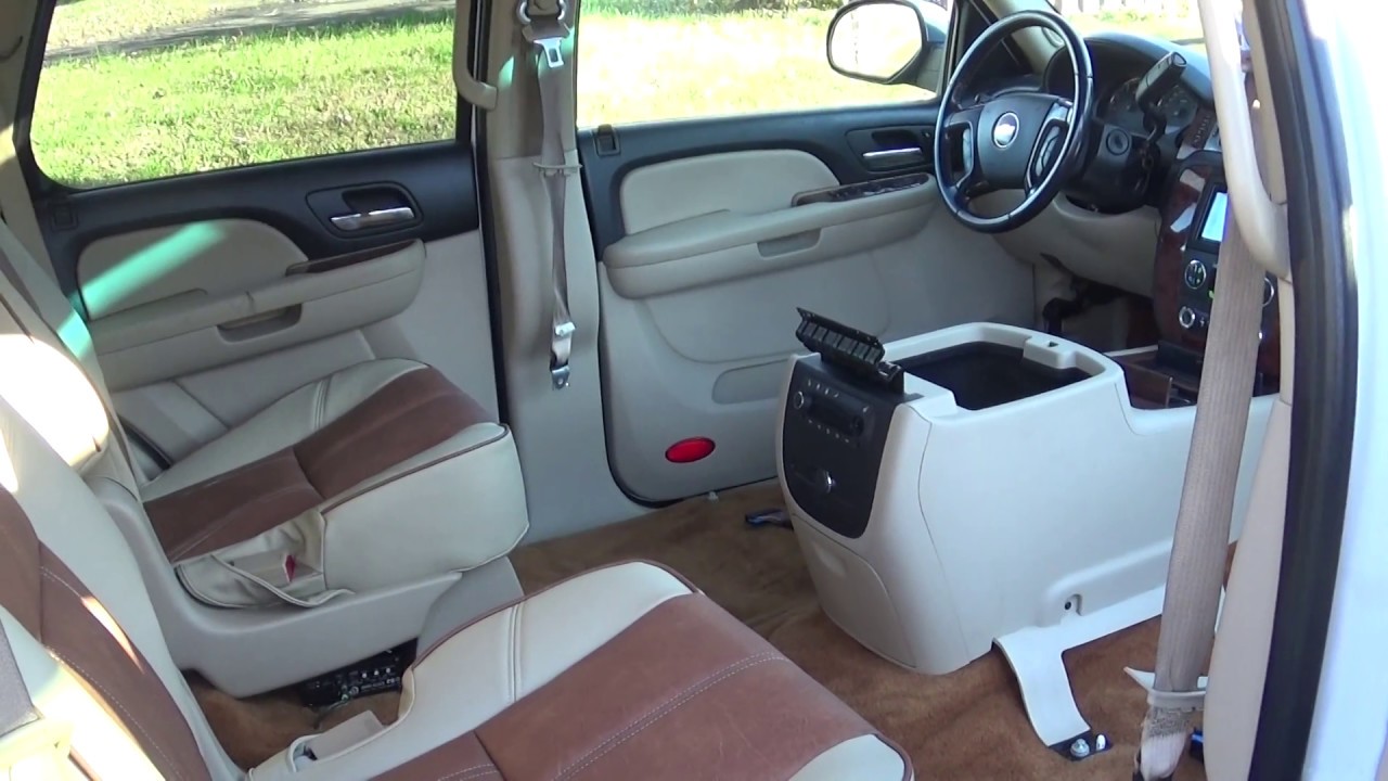 2007 Chevy Tahoe Part 4 Carpet Installed SSinteriors Matt