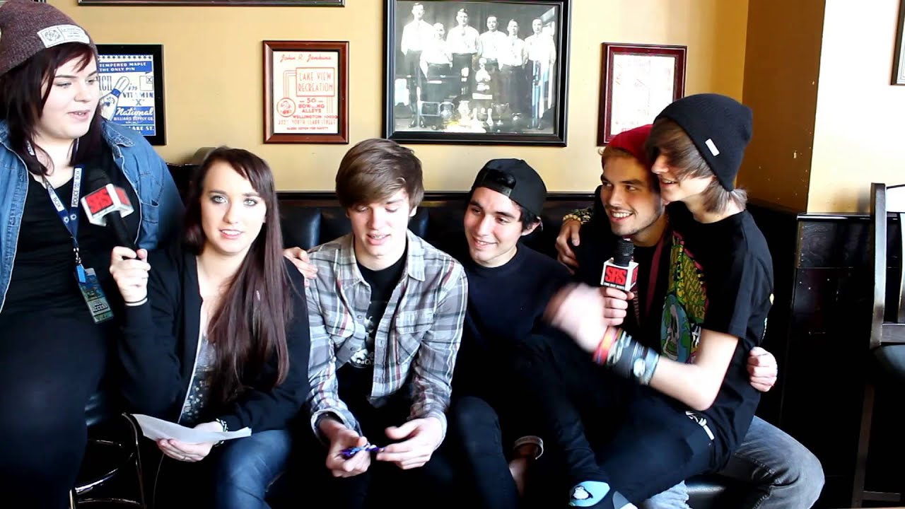 The Resolution, Teri Cwiek & Kyle David Hall Interview: Yeet, Making Out With Dogs and New Music!