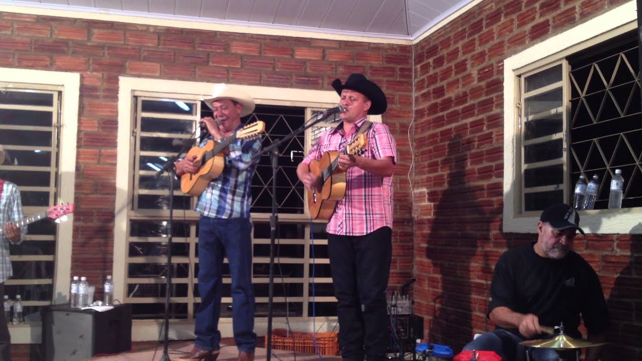 Fugindo da Solidão - Goiano e Paranaense (Aniversário do Ronan)