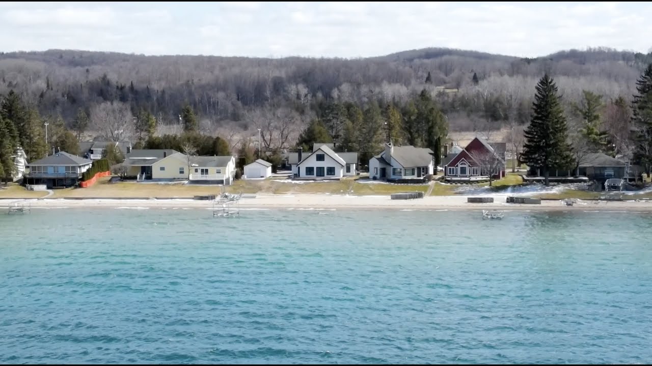 HD video tour of 382 Center St, Beulah MI