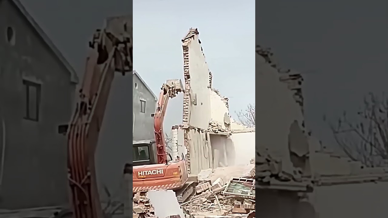 Safe demolition methods: Safe removal of aging buildings in urban areas using heavy machinery