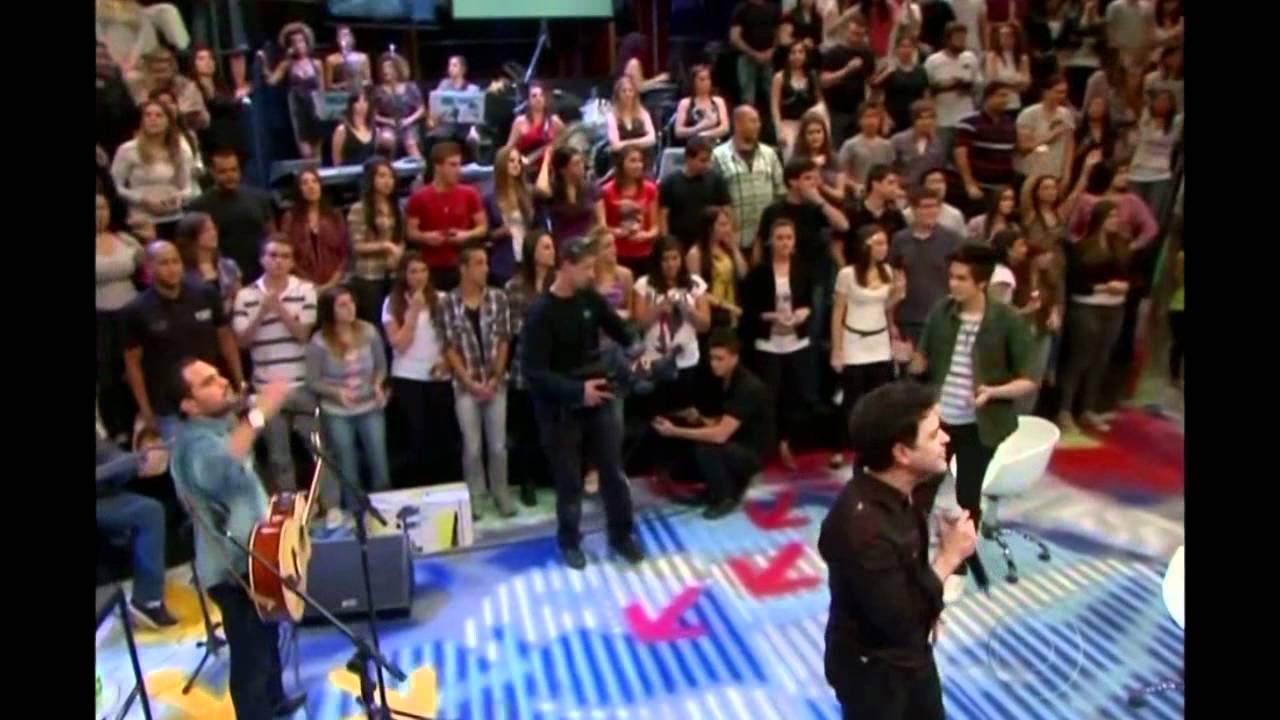 Zezé Di Camargo e Luciano - Sonho de Amor (Altas Horas - 1/10/2011 - Música do DVD 20 Anos)