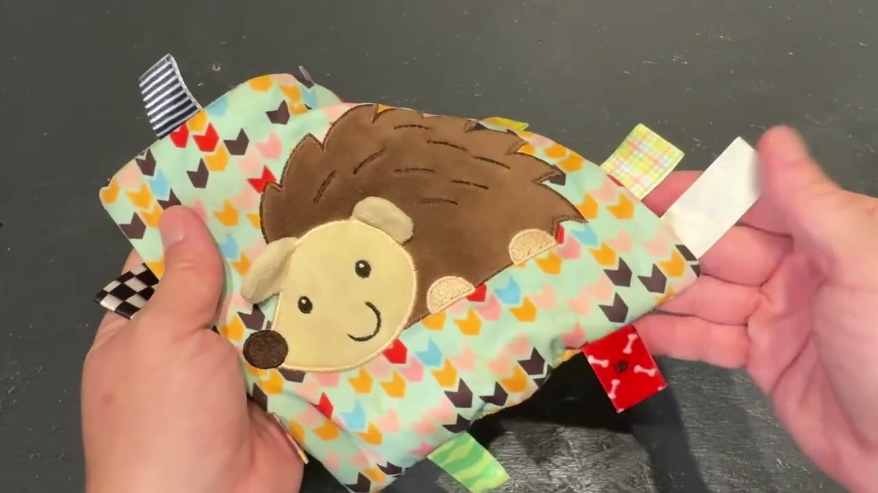 Three ways we use this crinkle paper toy for baby