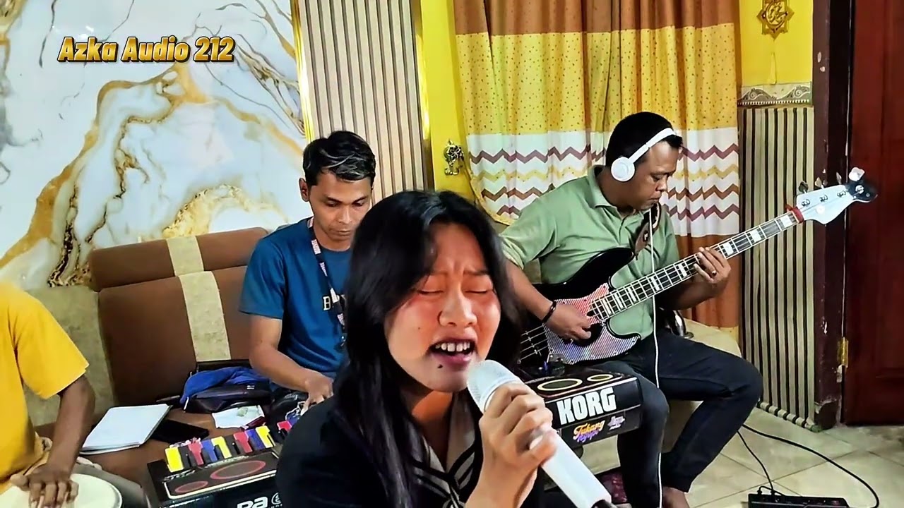HARTA DAN KESETIAAN WINDY AZKA AUDIO 212 