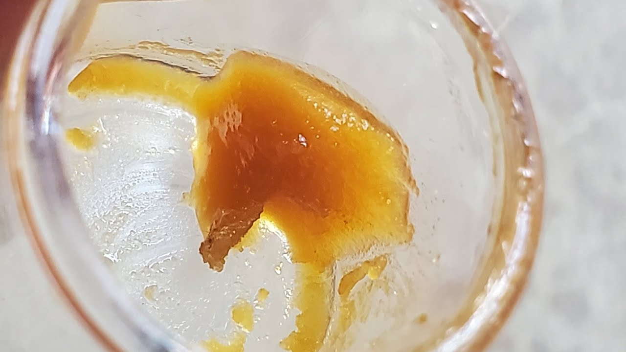 STRAWBERRY SNOWCONE DABS BY: STICKY BUDZ
