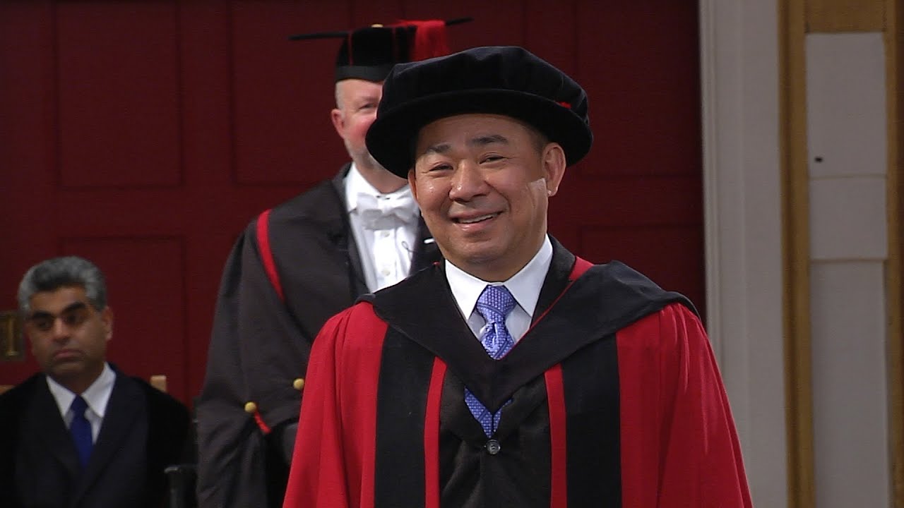 Vichai Srivaddhanaprabha - Honorary Degree - University of Leicester