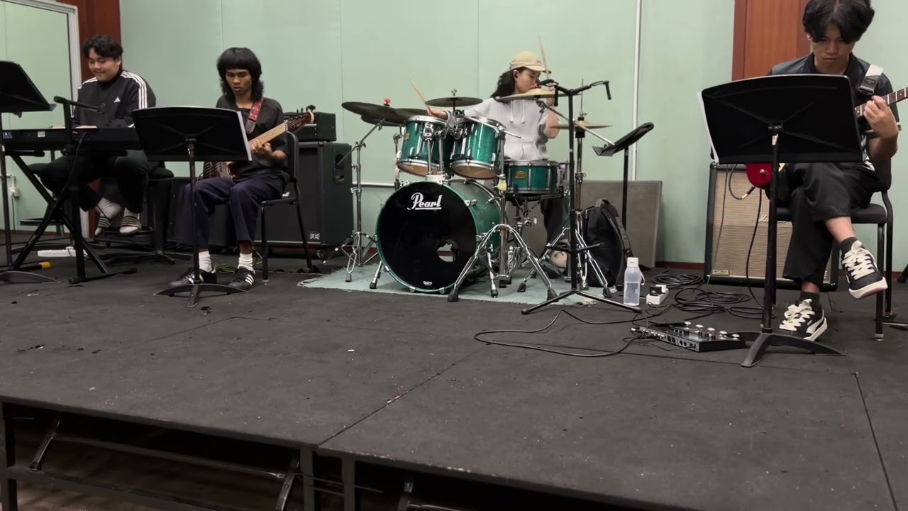 VIDEO PROGRESS BAND 1