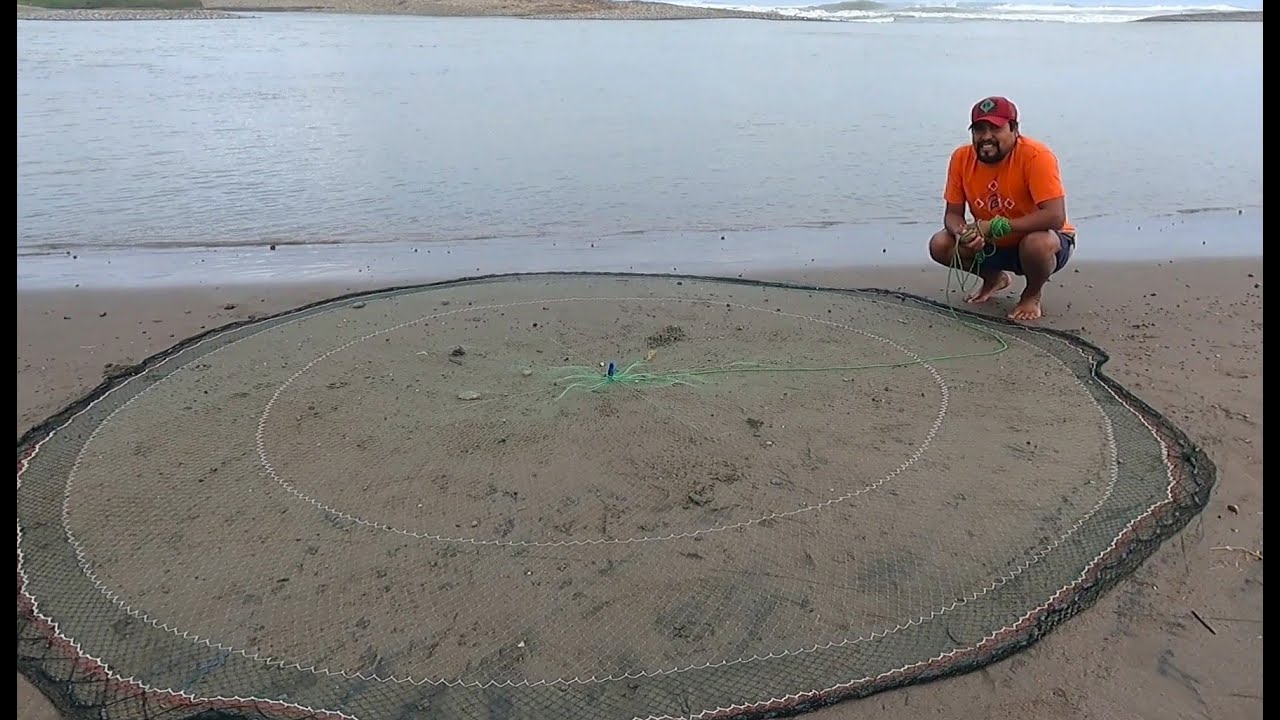 Cómo  Lancar Lanzar una ATARRAYA  Pesca de manera fácil desde cero en orilla río y mar