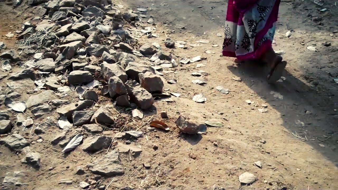 No road for 500 people in Pundag | Nirmala Ekka reports for IndiaUnheard
