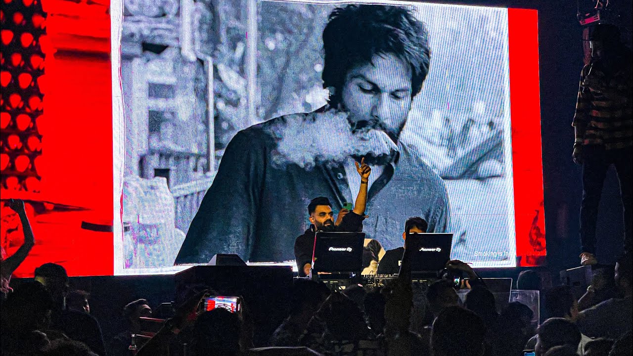 DJ Chetas Live Entry | Manike Mage Hithe | Bombay Cocktail Bar Stories | Live At Mumbai