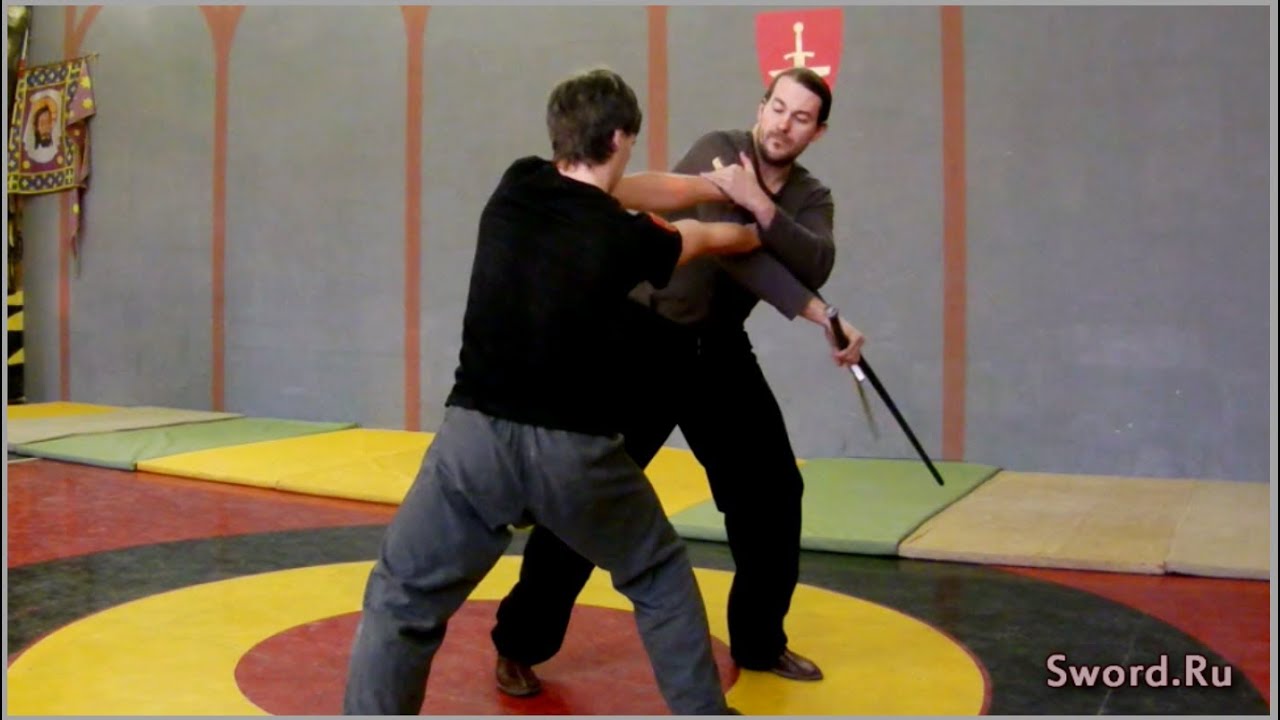 Longsword trap hands 03