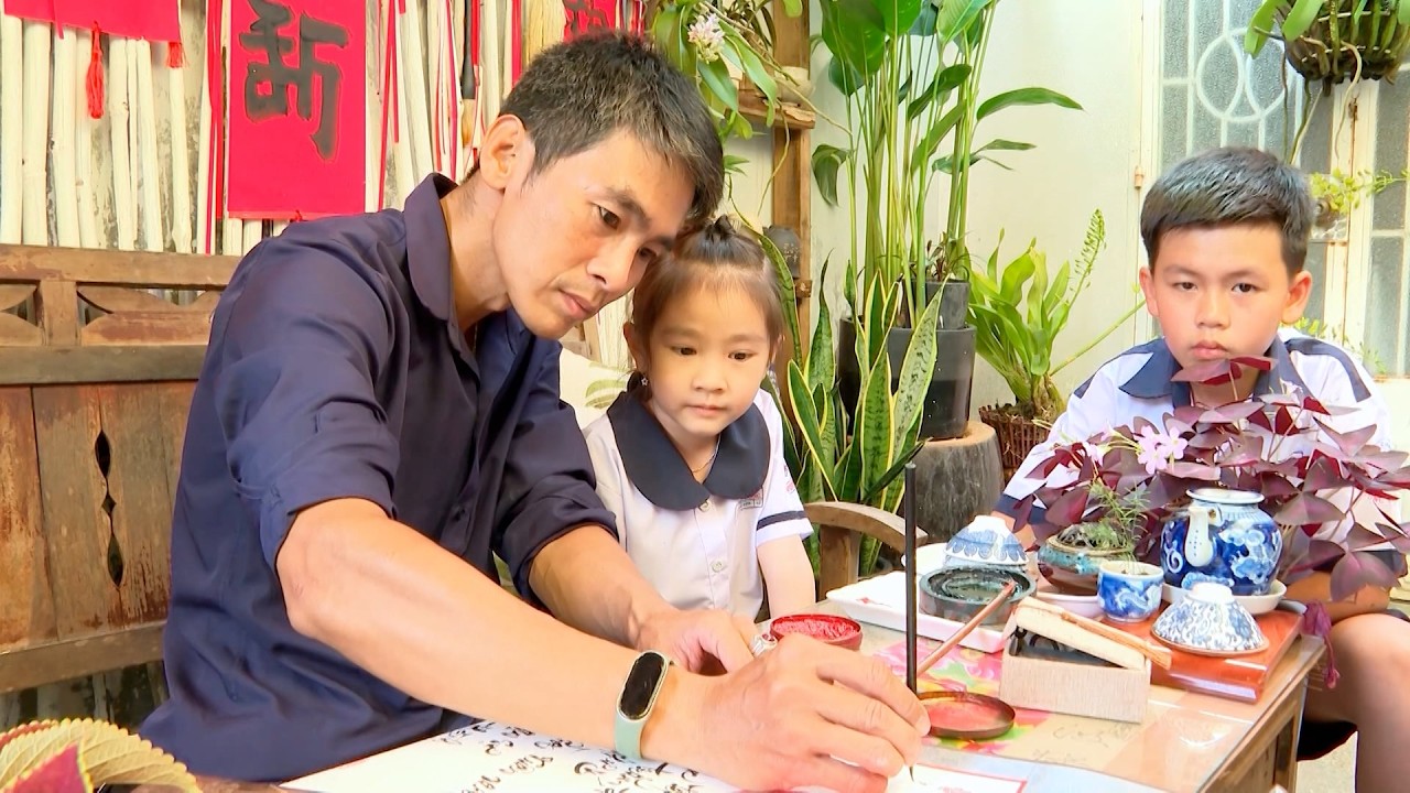 Nghệ sĩ thư pháp Đồng Nai với 