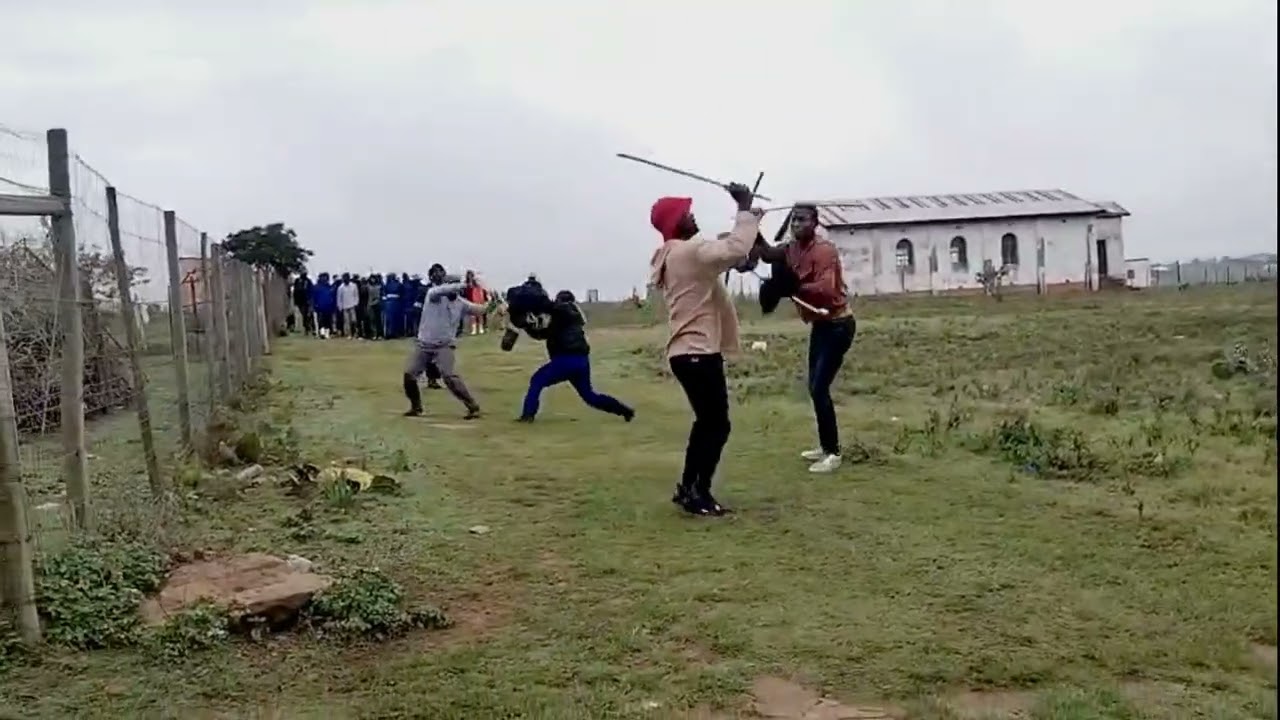Ukubuya kwendodana, kubethwa inTonga ngamadoda,ooMama babetha inGqongqo kwaTshiwo, eNgcabasa  #eXesi