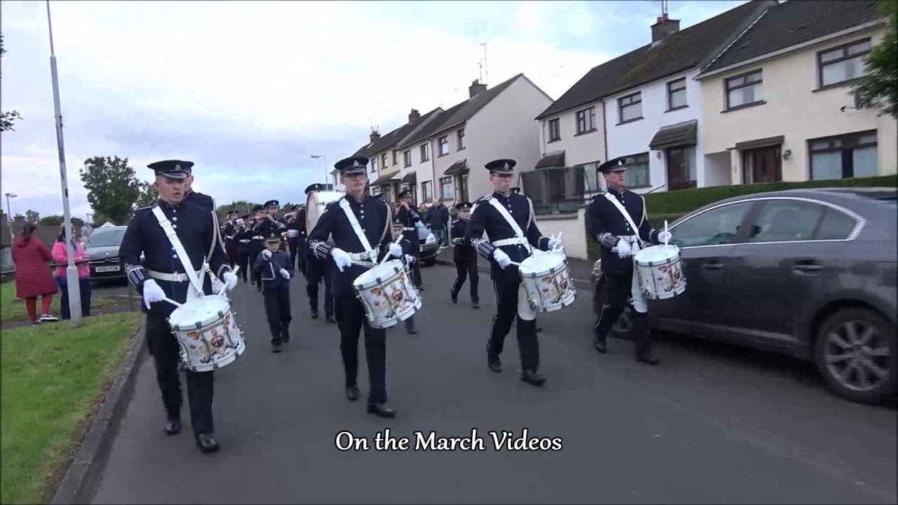Castledawson Flute Band finish their parade 05/06/2019