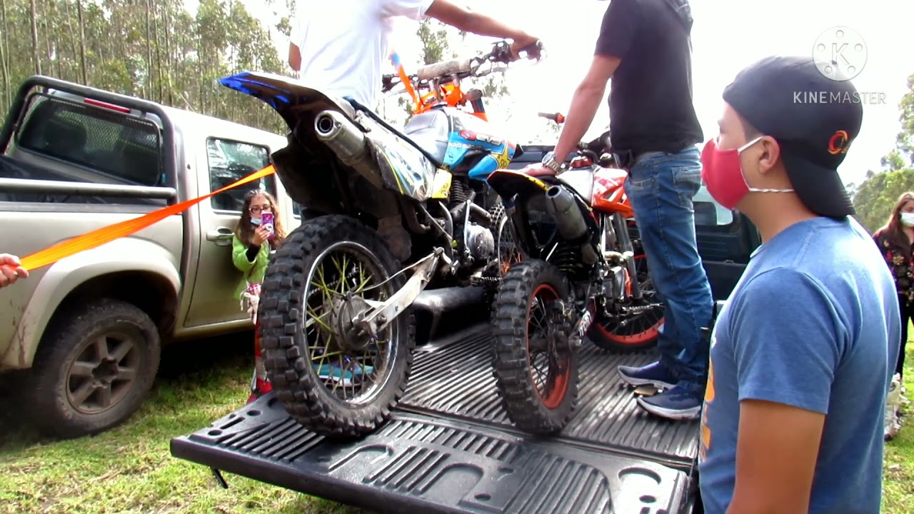 ganamos carrera de enduro con moto china