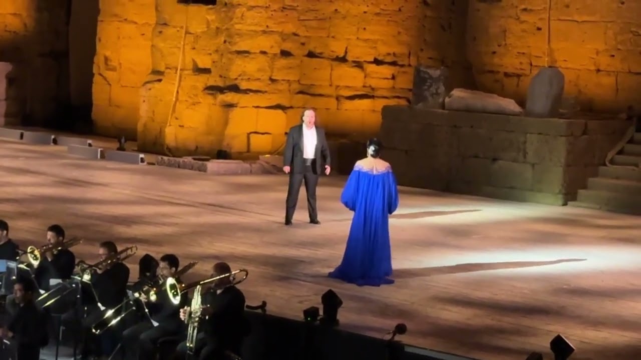 Udiste?... Mira, di acerbe lagrime. (Il Trovatore) - Aleksei Isaev & Anna Netrebko. Orange.