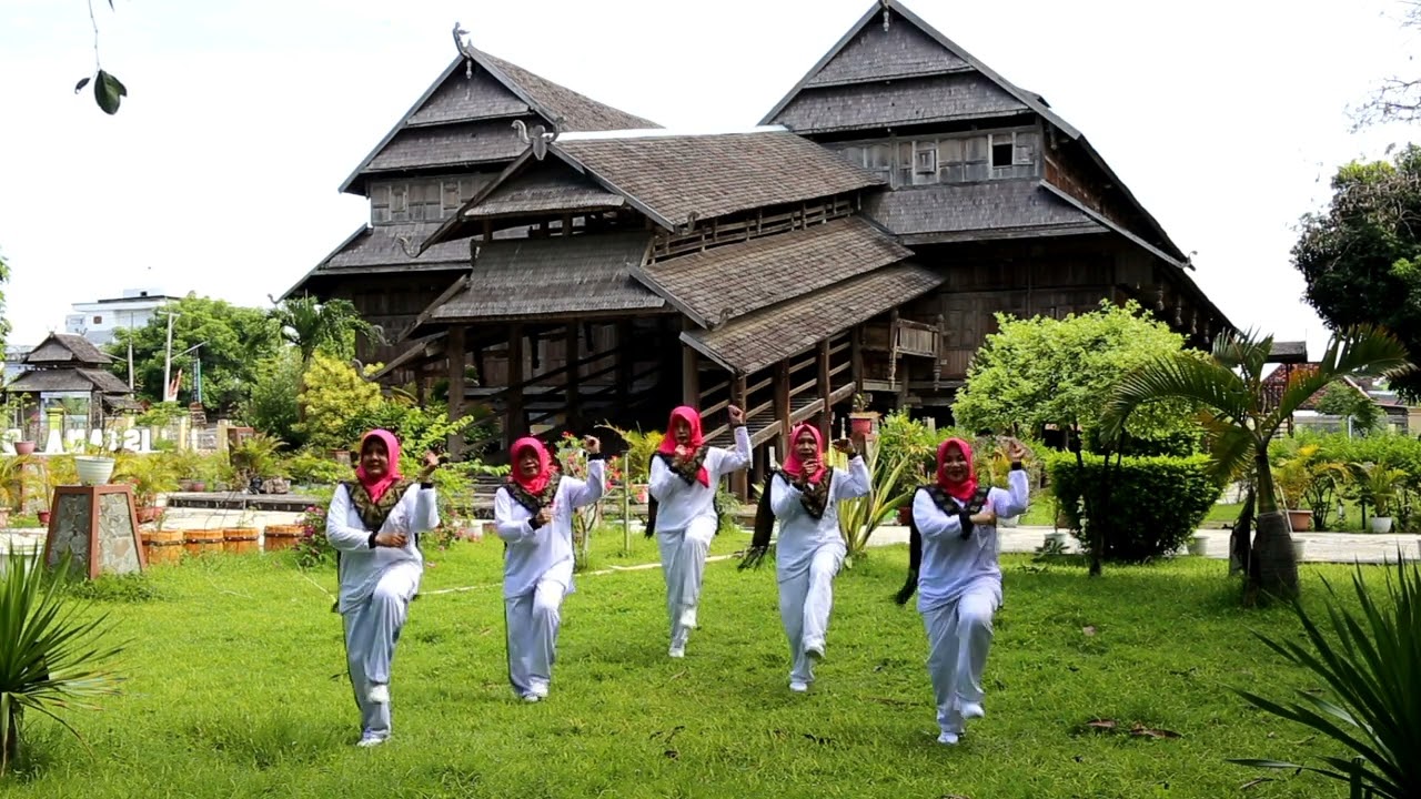 SENAM SUMBAWA GEMILANG