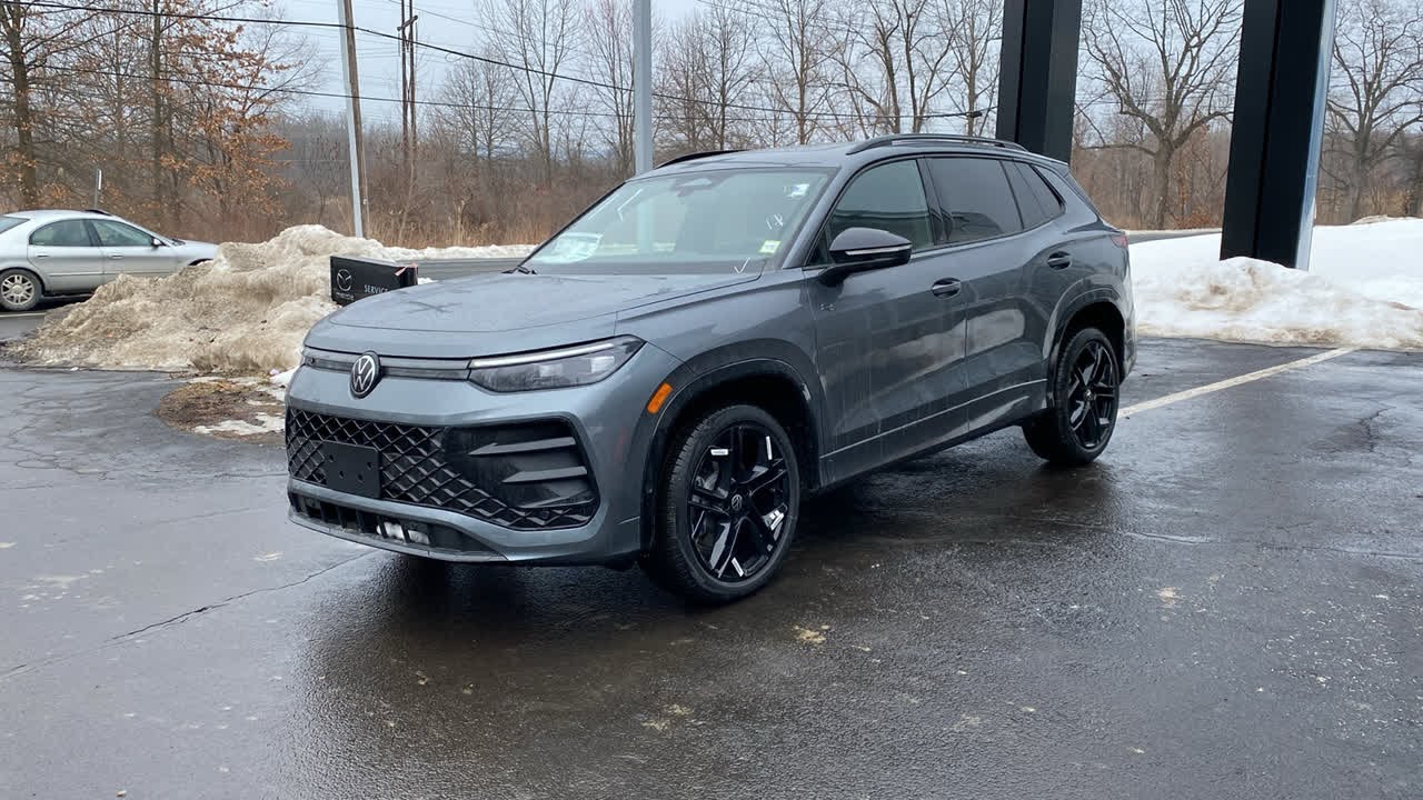2026 Volkswagen Tiguan 2.0T SE R-Line Black NY Troy, Albany, Schenectady, Clifton Park, Latham