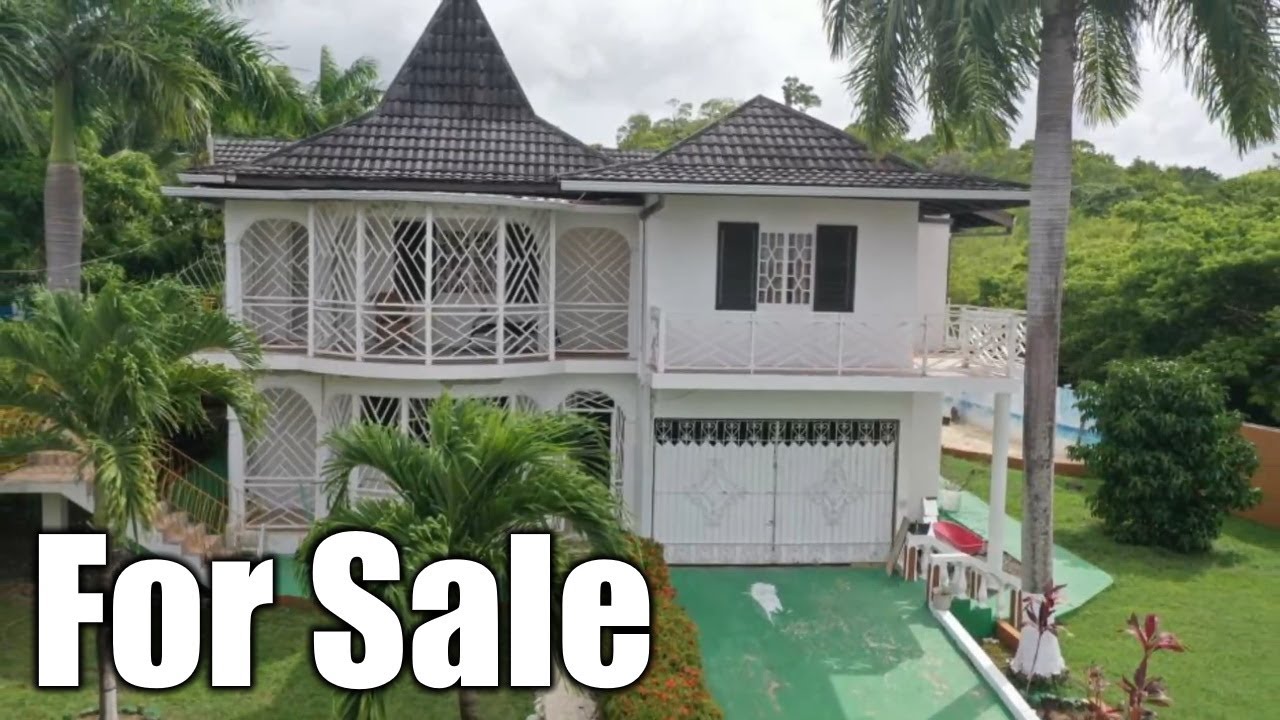 5 Bedrooms 5 Bathrooms, House for Sale at CARIBBEAN PARK, Tower Isle, St. Mary, Jamaica