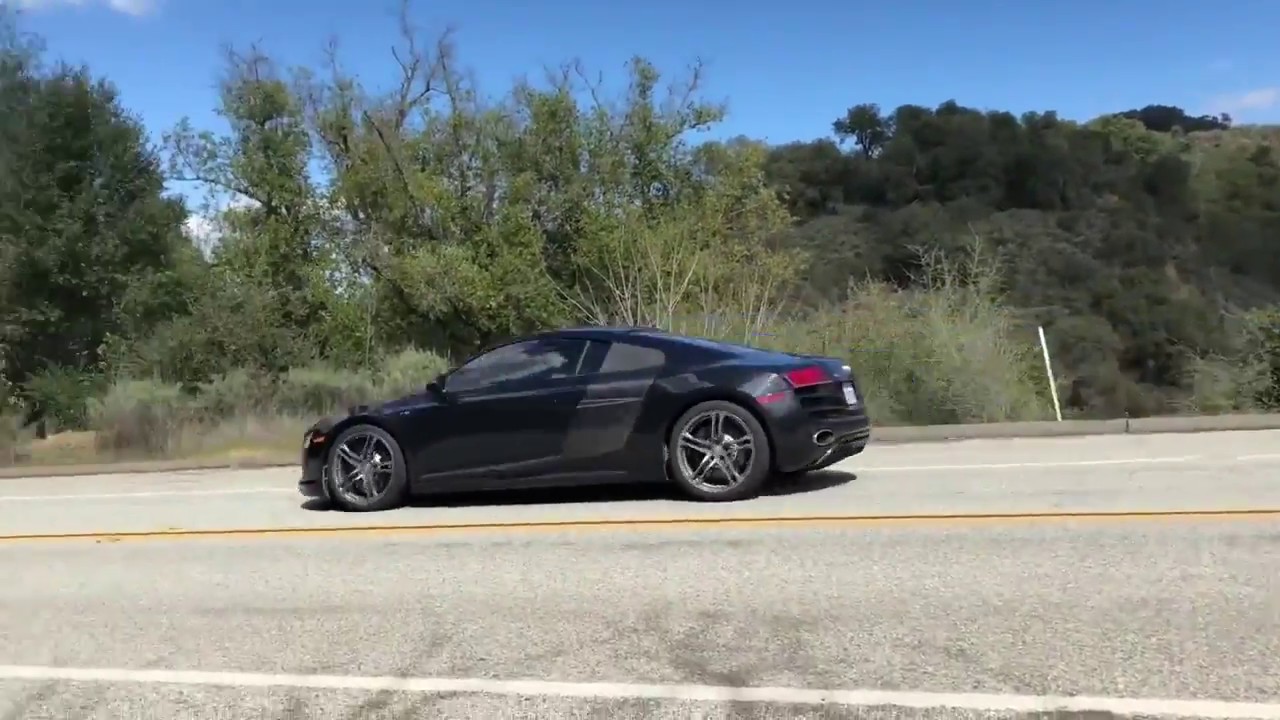 Rev9 TitaniumExhaust Audi R8 V8 2009-15 Sound Clip