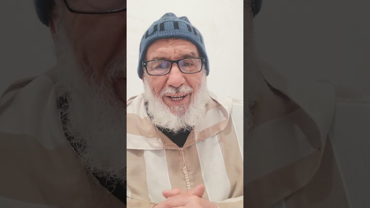 انظر الى من هو اسفل منك لتقدر ما. انت عليه من النعم