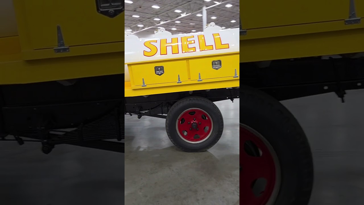 1930 Ford Model AA oil tanker #epic #oilandgas #ford