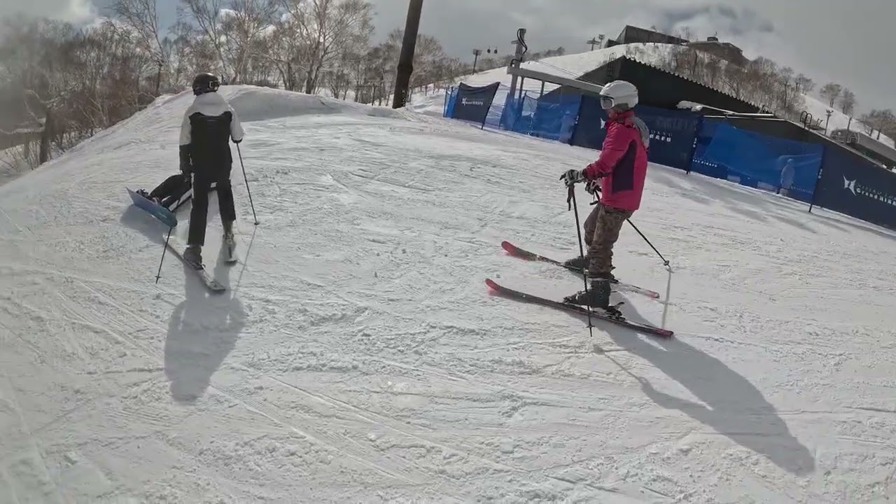 Supping Cylinder , Nesiko Ski Resort . Japan Ski 2026