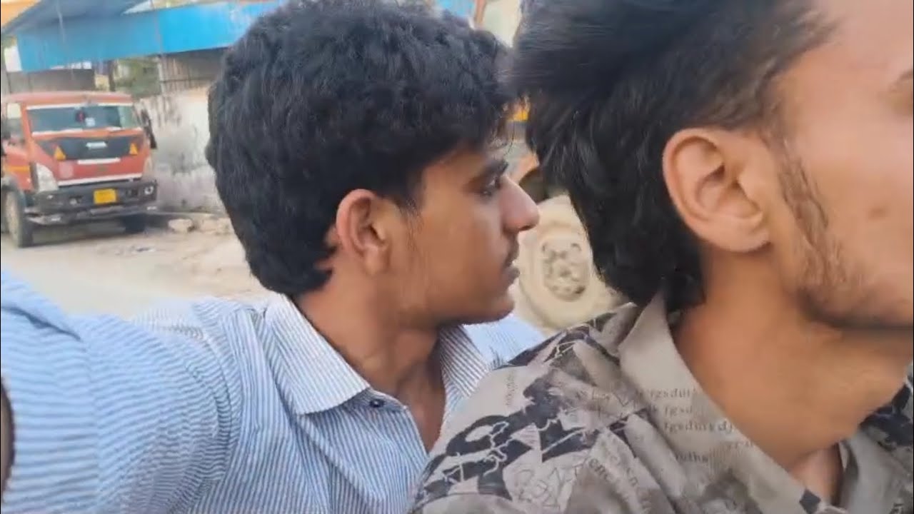 #vlog | ajj bunnu or me gye delhi muscle blaze ka protine le ne |