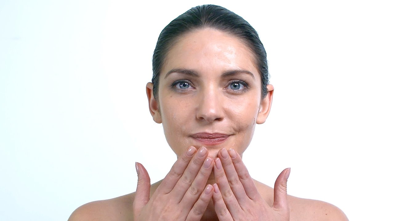 Eau Thermale Av&egrave;ne - Sonnencreme get&ouml;nt SPF 30 Anwendung