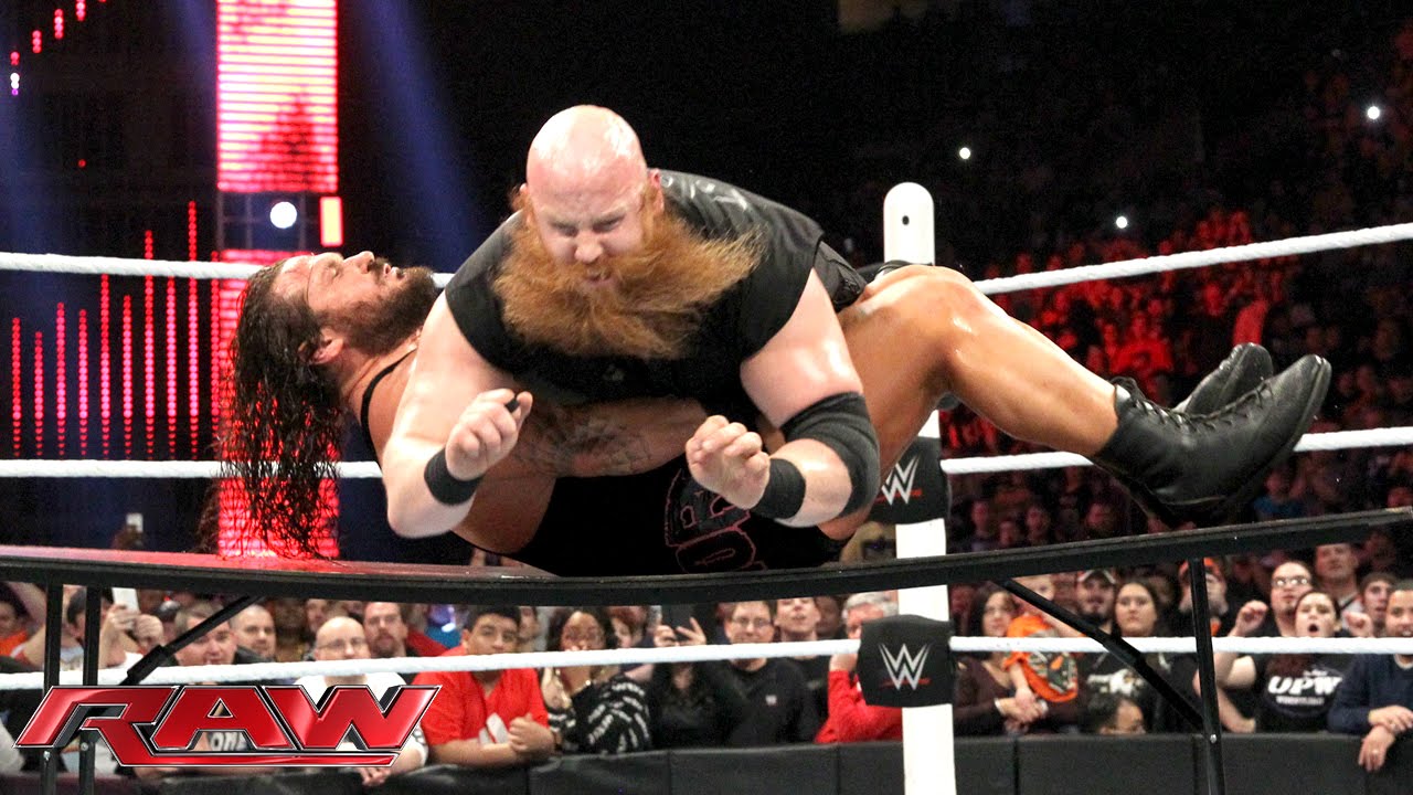 Командный матч Extreme Rules 8-Man Tag: Raw – 14 декабря 2015 г.
