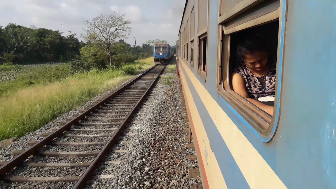 Srilanka Railway Fans. class : M4 - 744 & S10