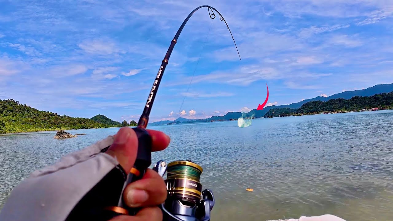 SOLO FISHING !!! ULTRALIGHT CASTING UMPAN MICRO JIG & MINI POP 3 GRAM