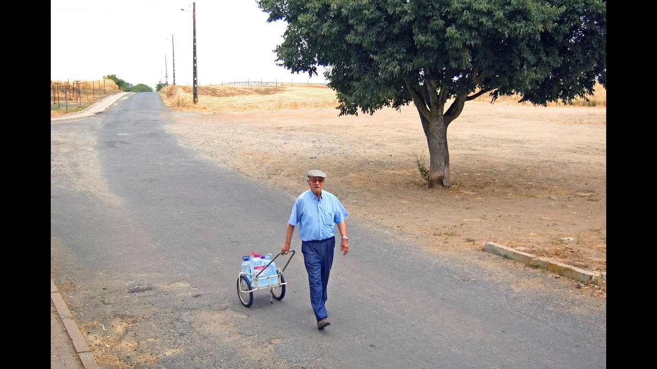 Penedo Gordo  |  Aldeia rural com características urbanas