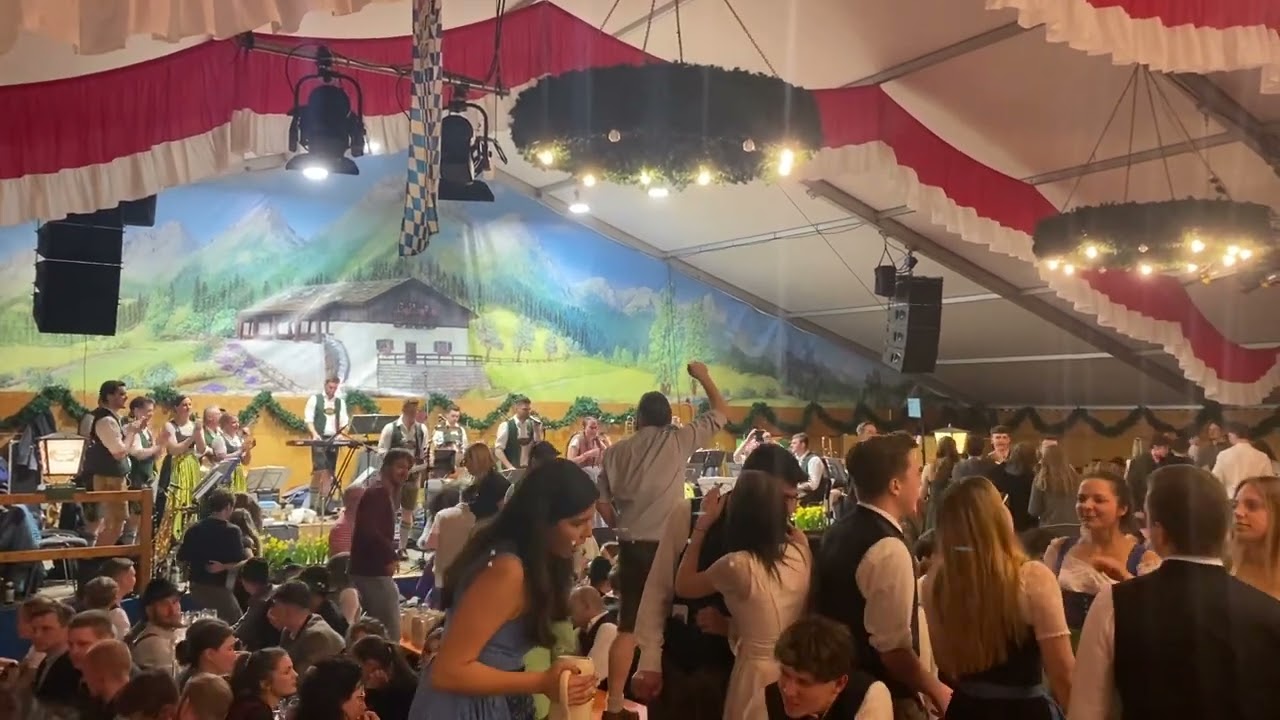 Wackelkontakt Bierzelt