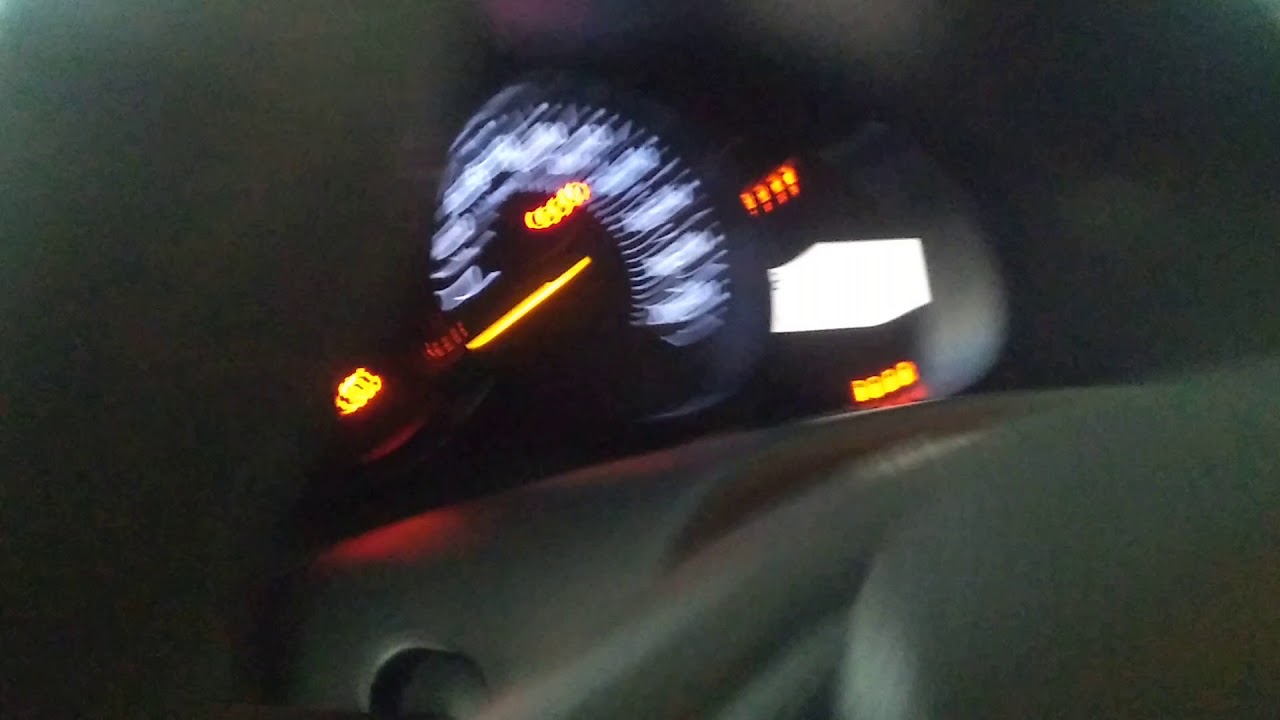 Renault Sandero 2017 3cilintros 25mil KM e j&aacute; fundiu o motor